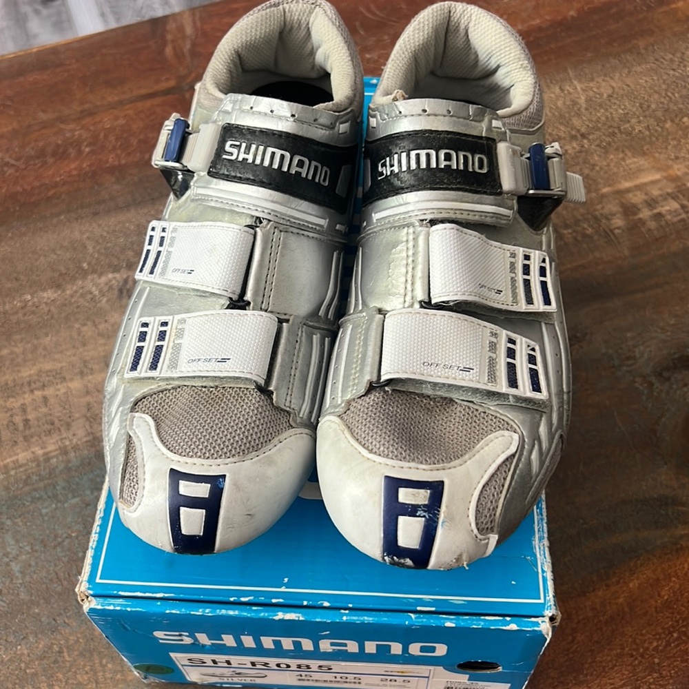 SHIMANO SH-R085 mens cycling shoes 10.5